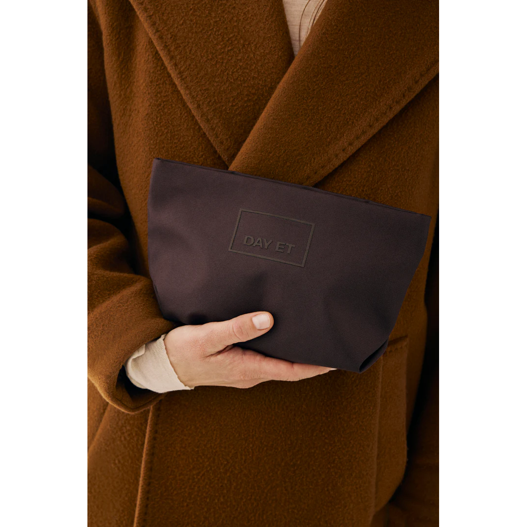 Day RE-Mono Pouchy S