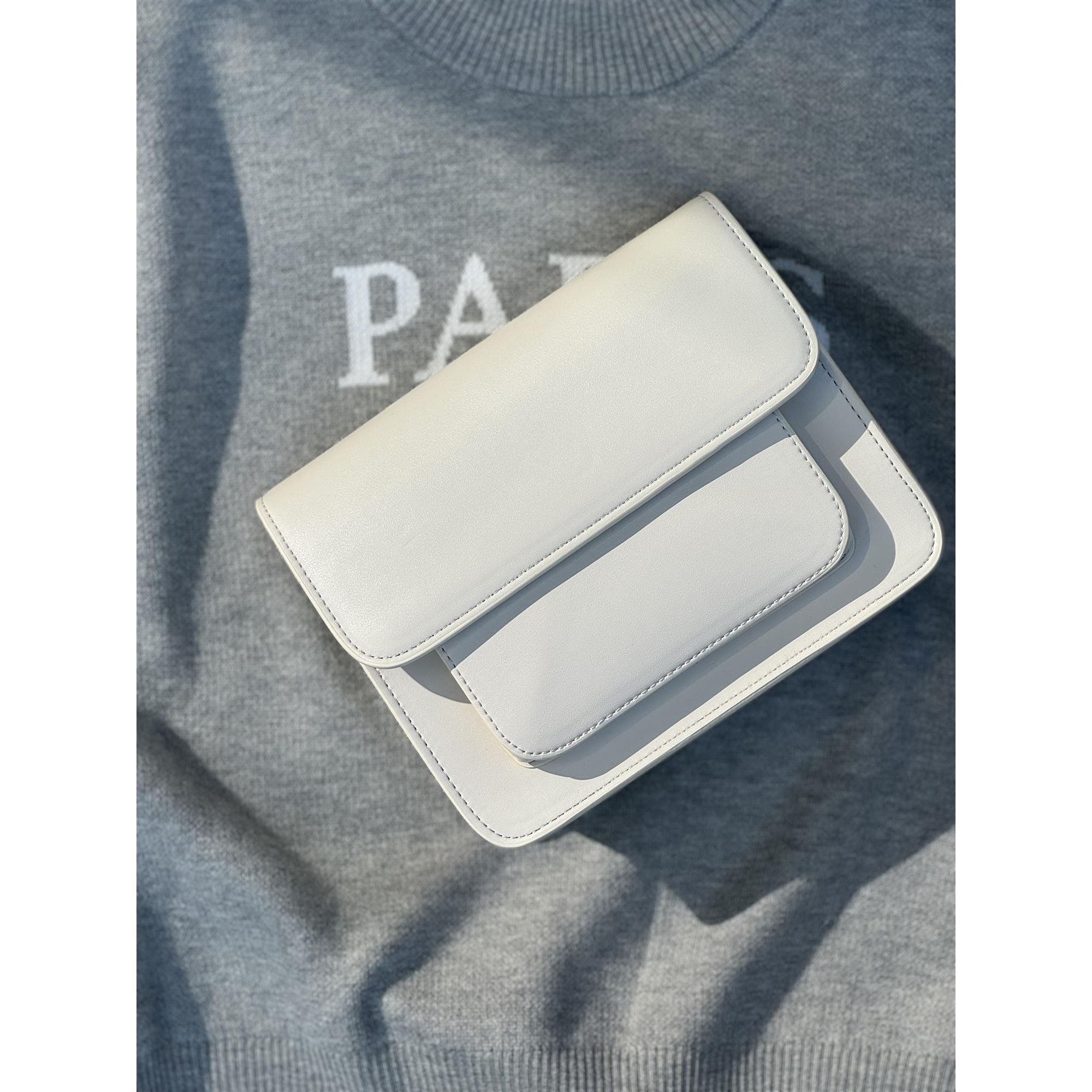 Cayman Pocket Soft Structure