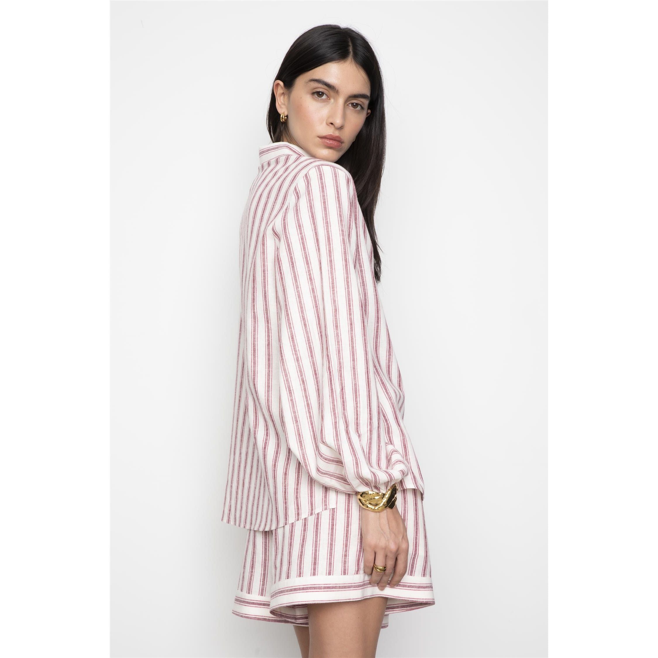 Lilia Shorts
