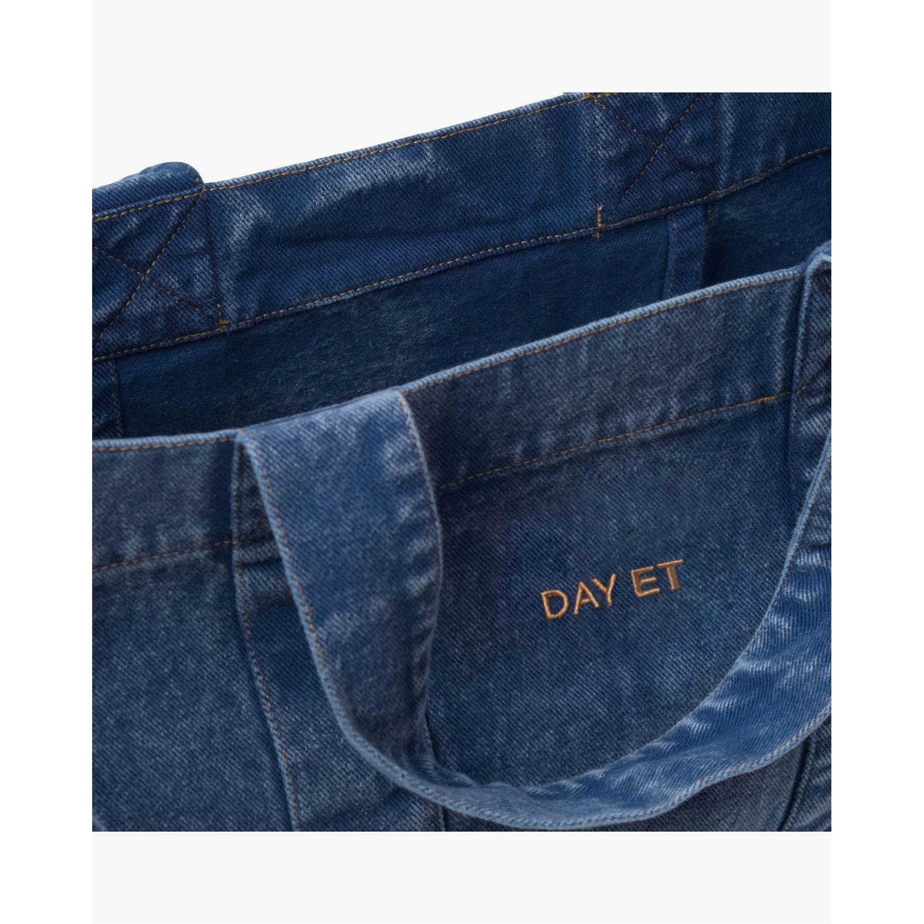 Day Cross Body