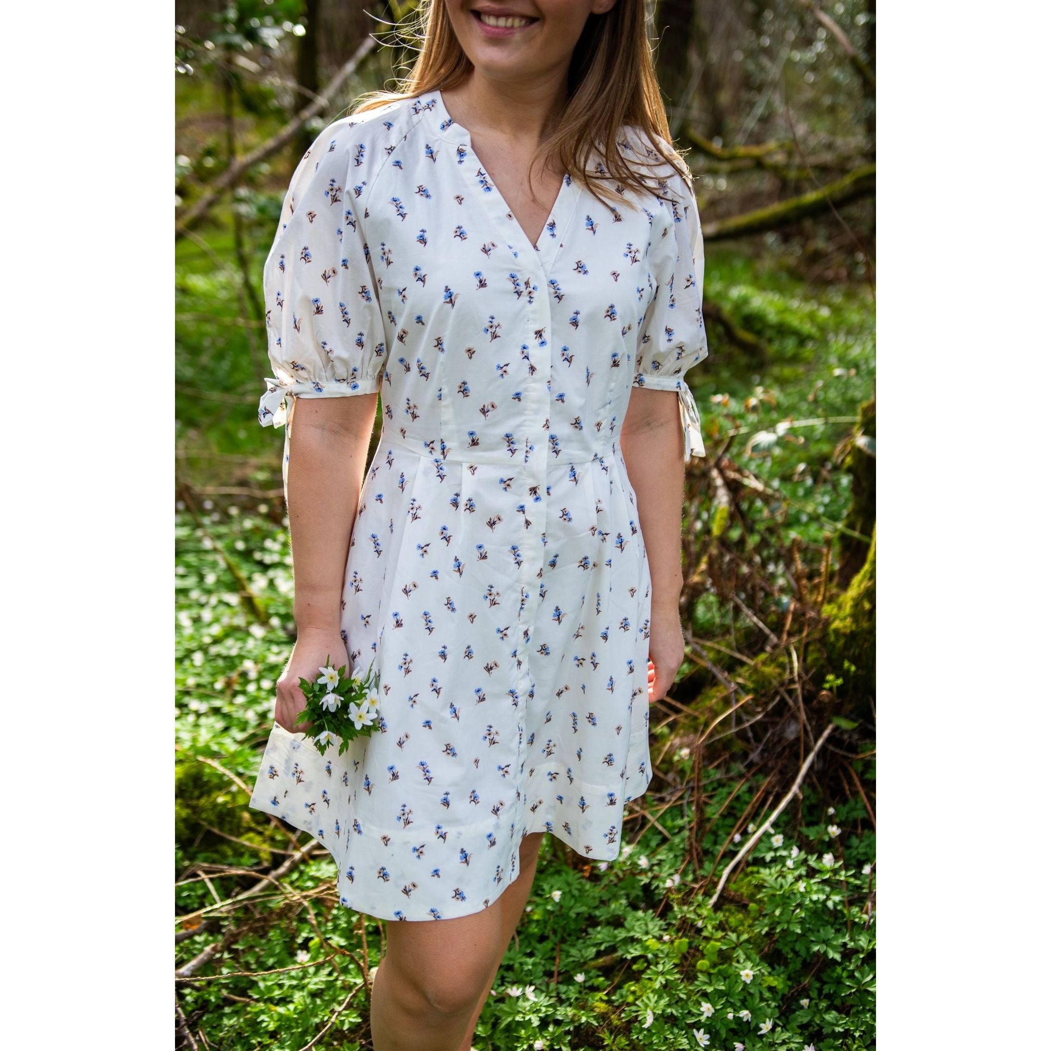 Lia Dress