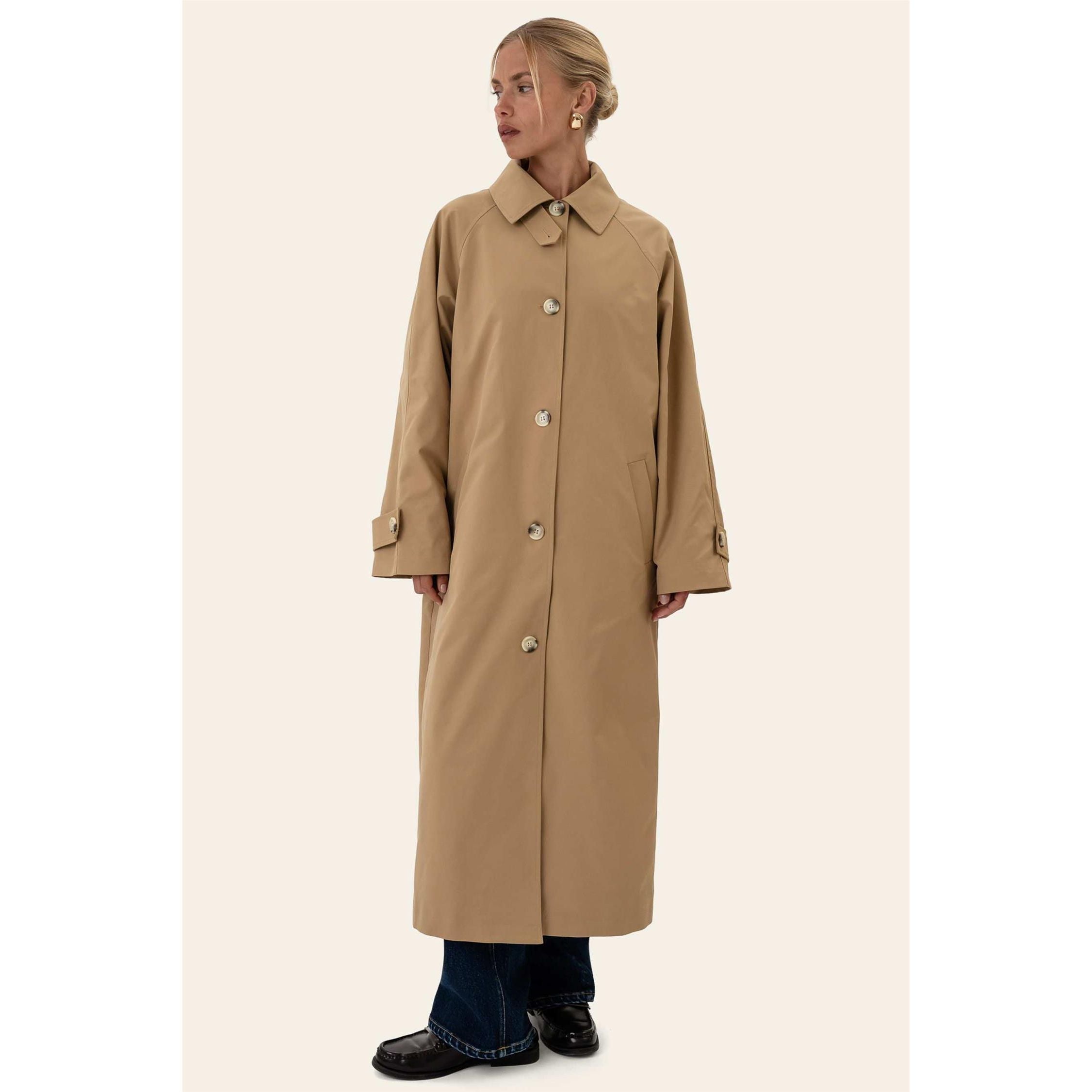 AvaIC Trenchcoat