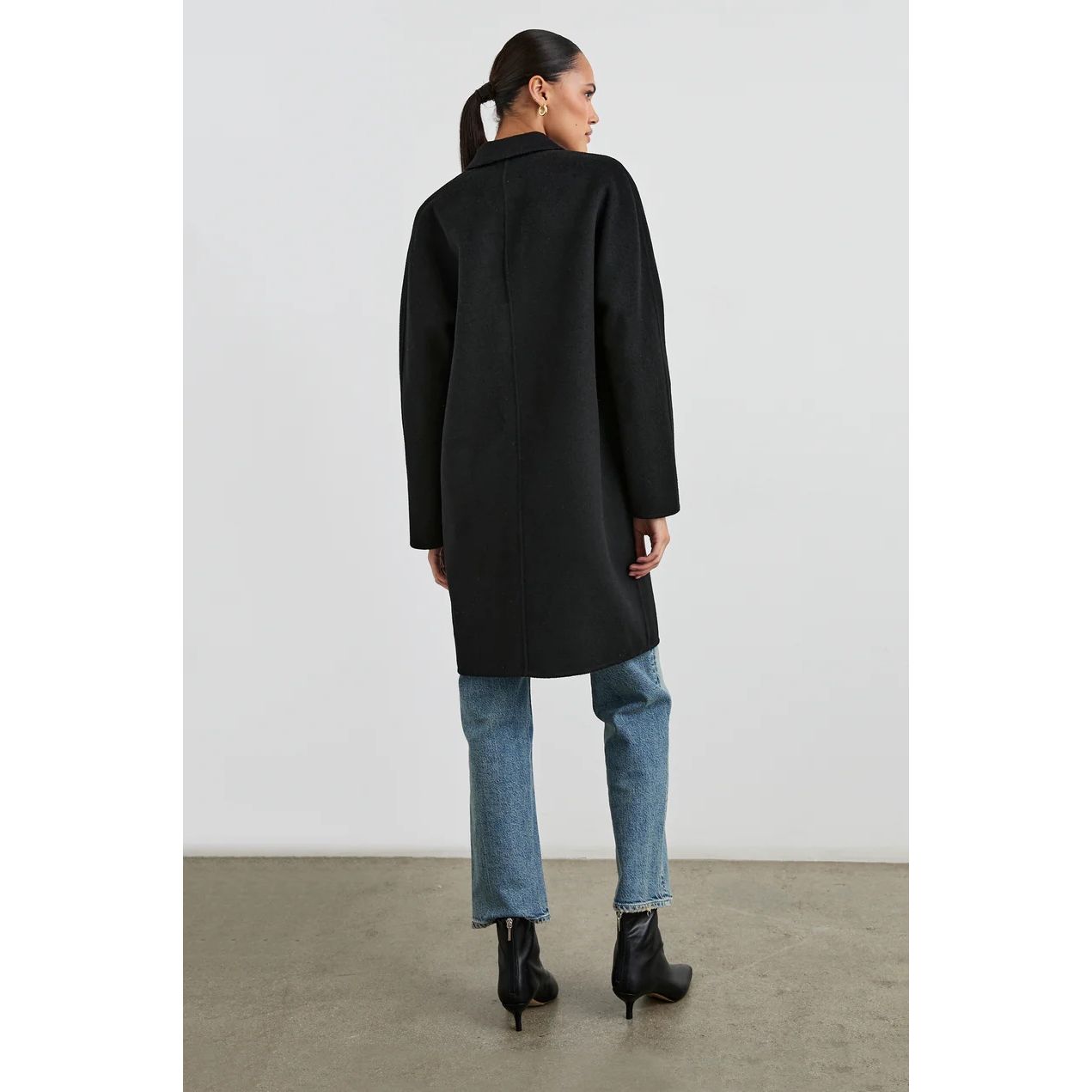 Everest Coat