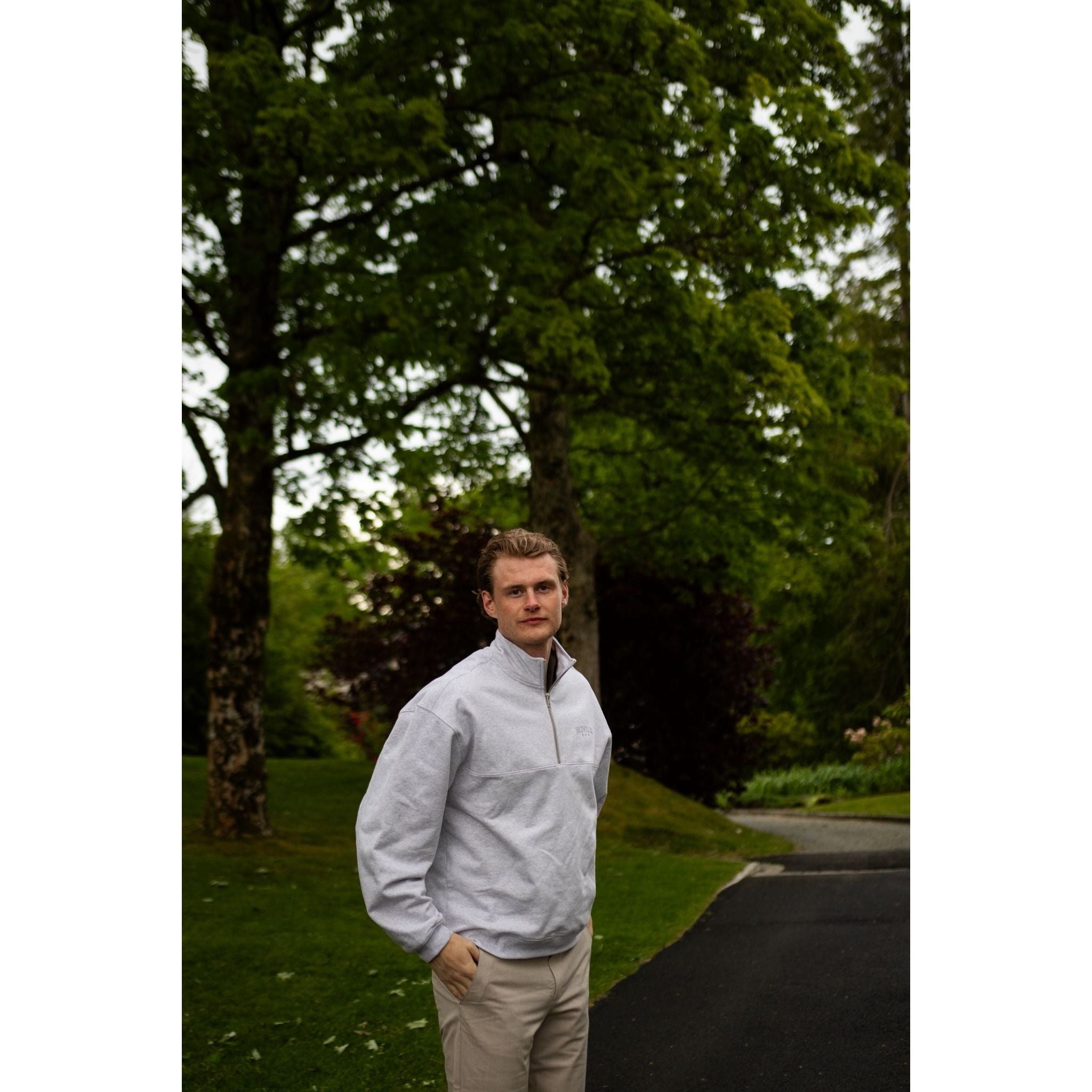 M. Mezzanine Half Zip Herre