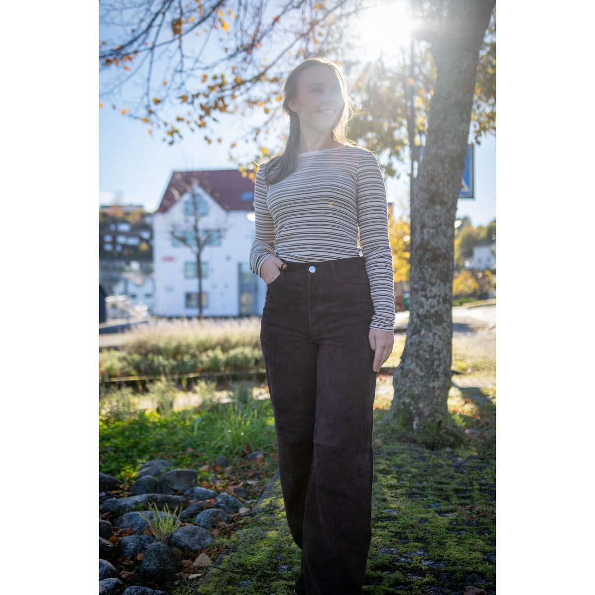 Zonie Suede Jeans