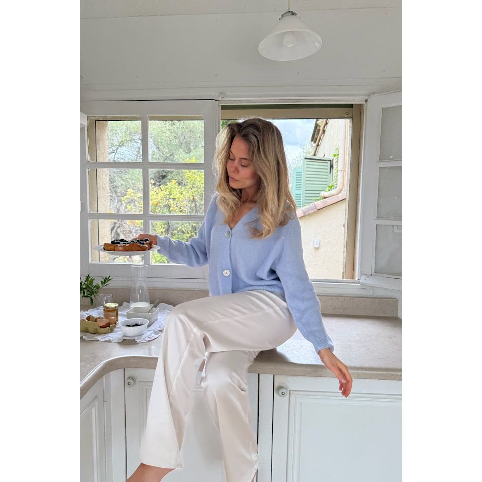 VickyIC Cardigan