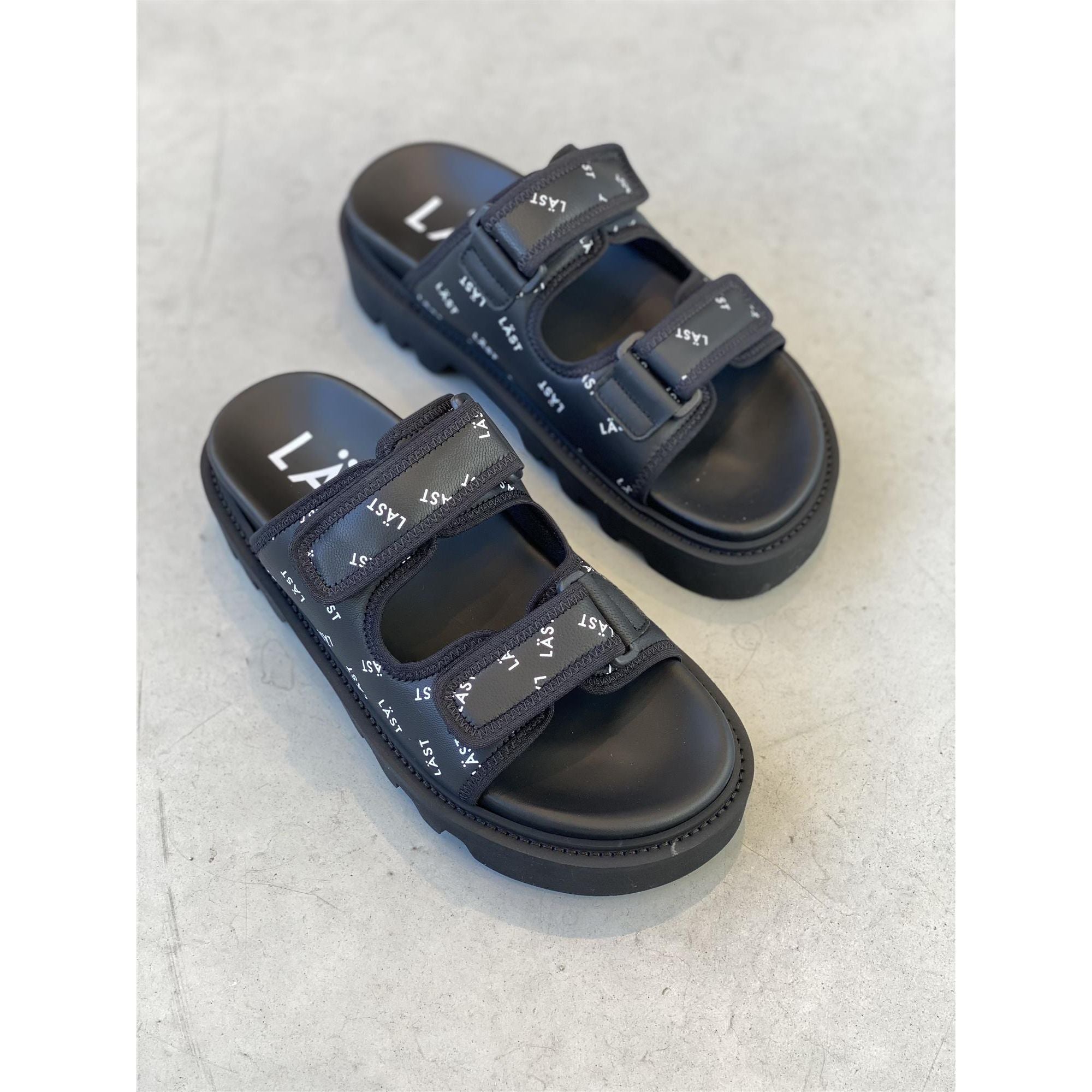 Tempo Black