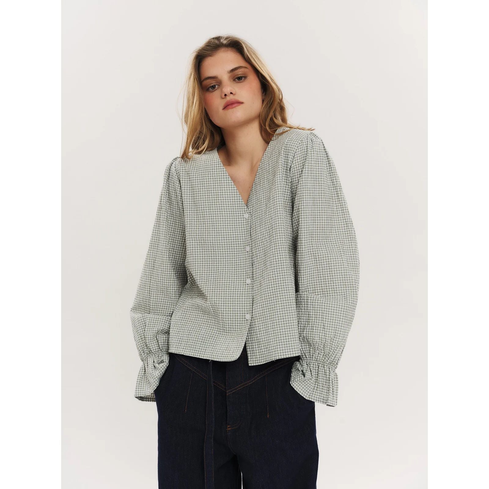 Indiana LS Button Blouse