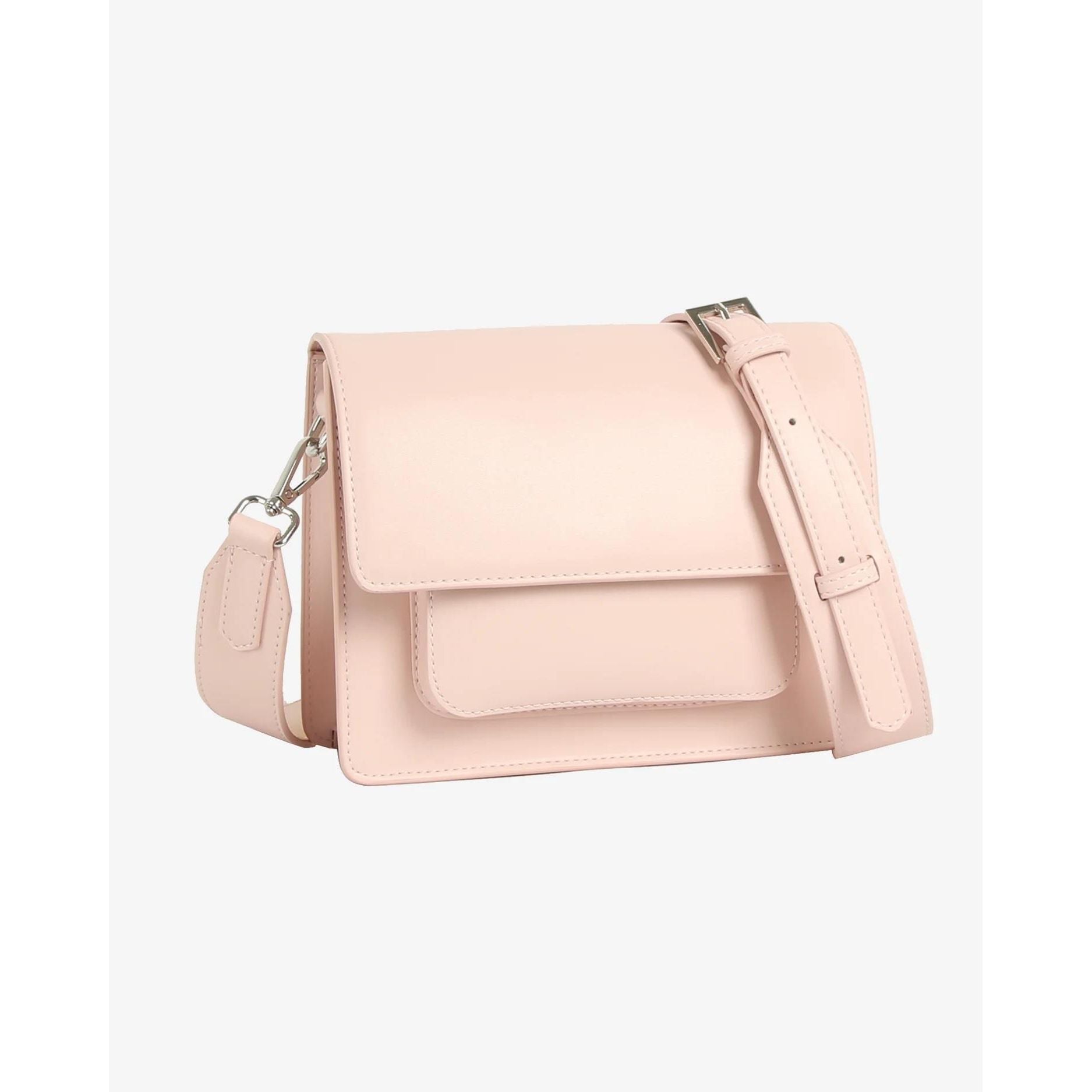 Cayman Pocket Soft Structure