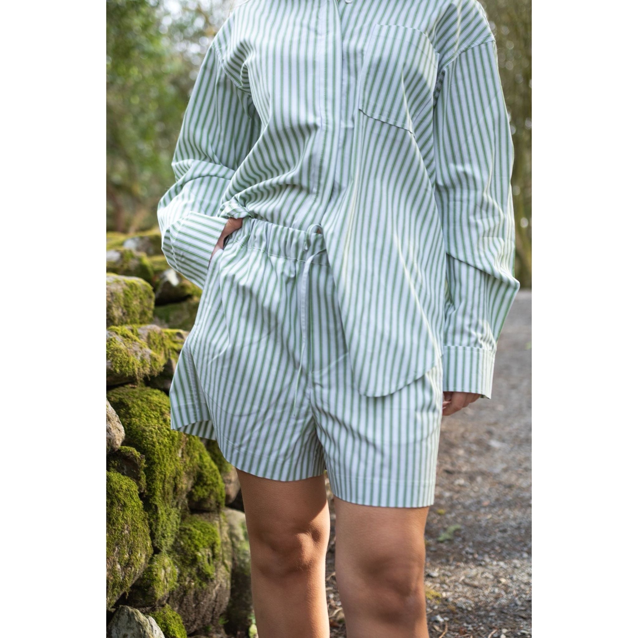 Loose Stripe Shorts