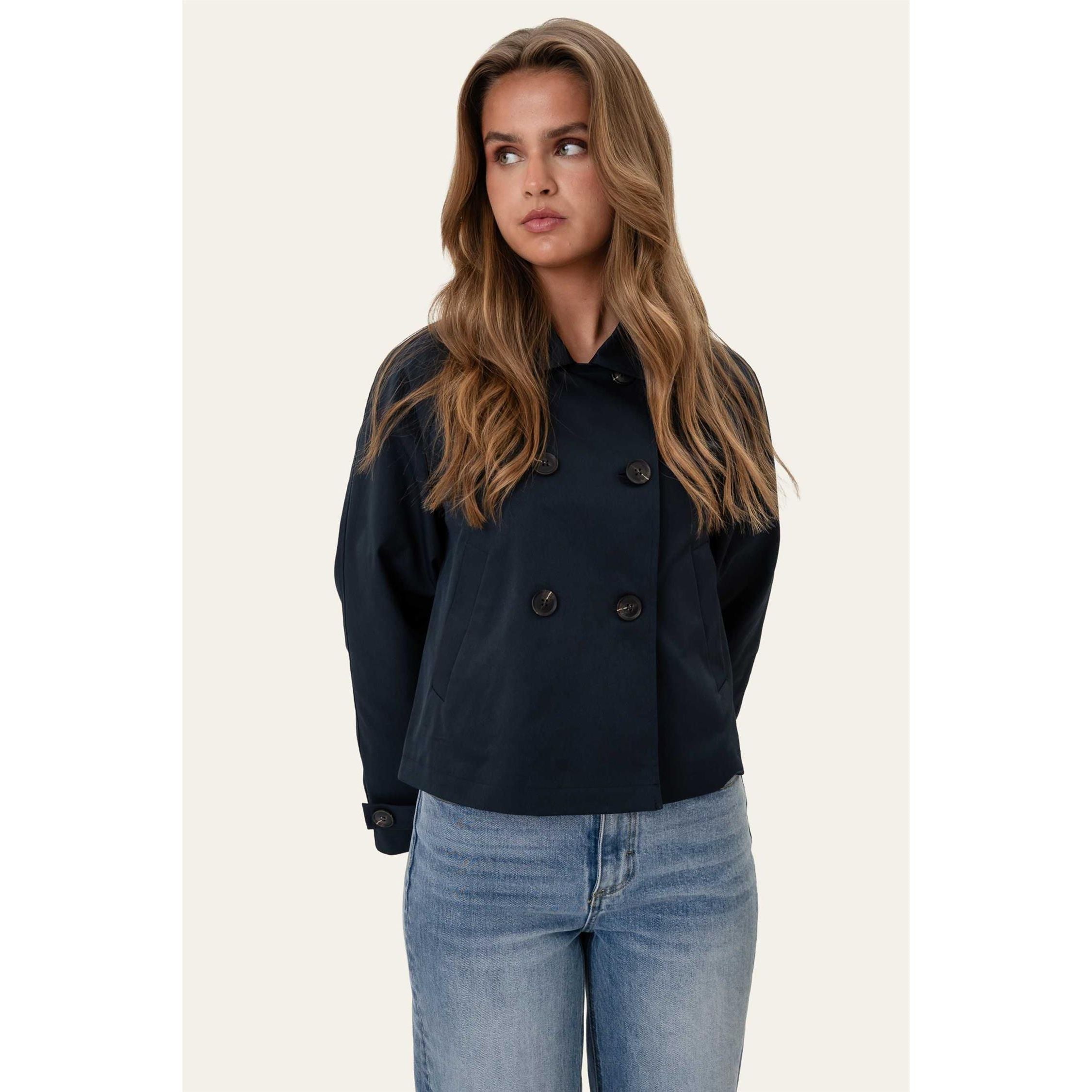 LunaIC Trenchcoat