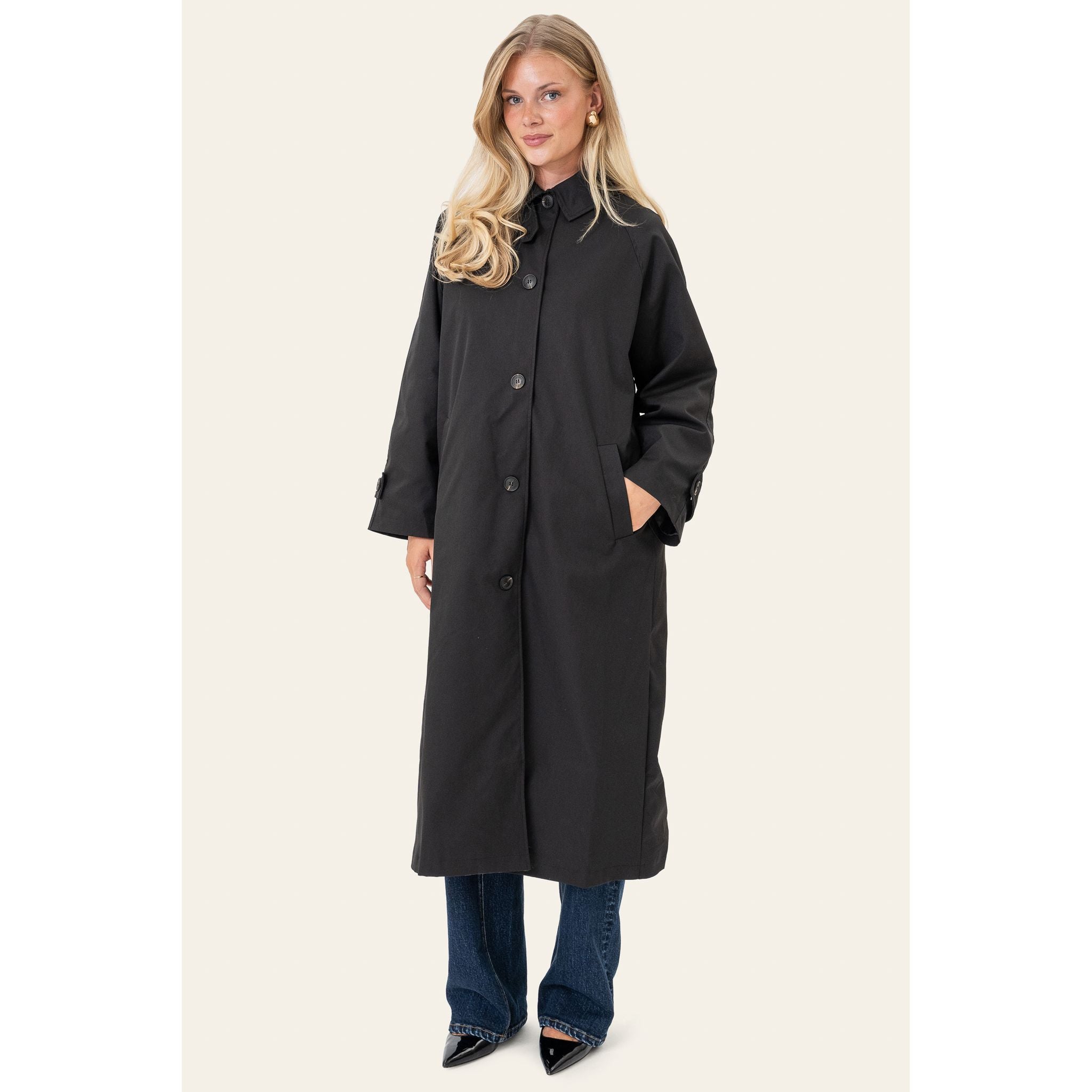 AvaIC Trenchcoat