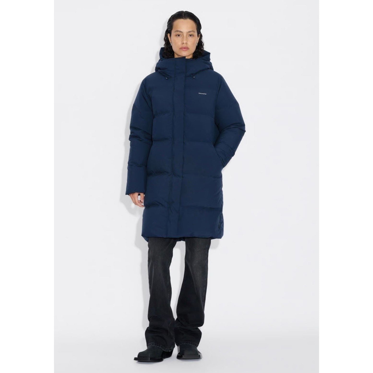 Loen Down Jacket
