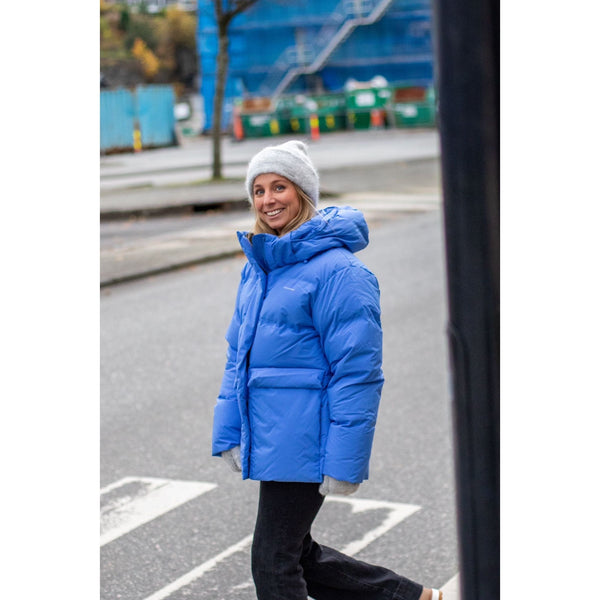 Besseggen Down Jacket