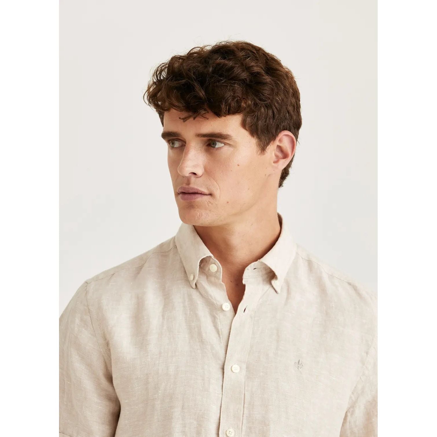 Douglas Linen SS Shirt-Classic Fit