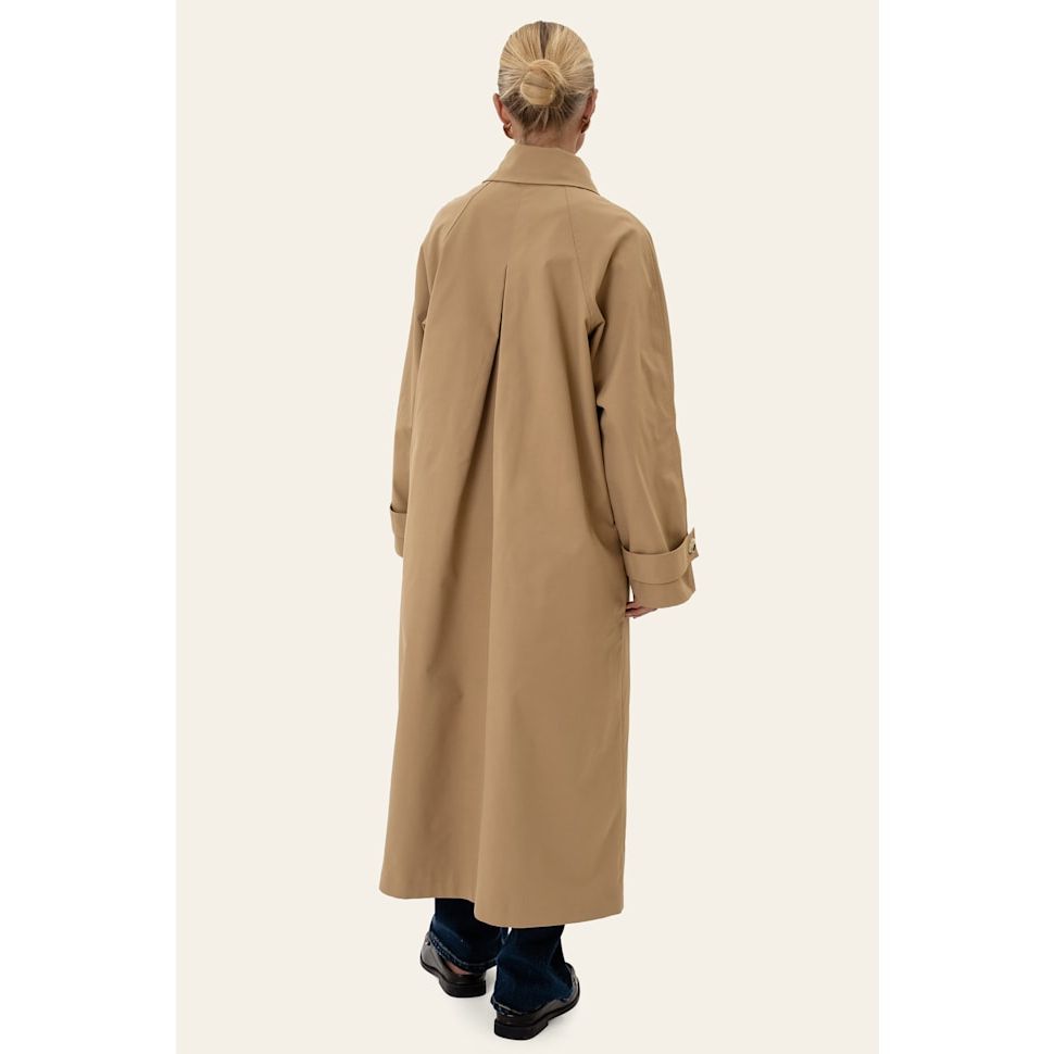 AvaIC Trenchcoat