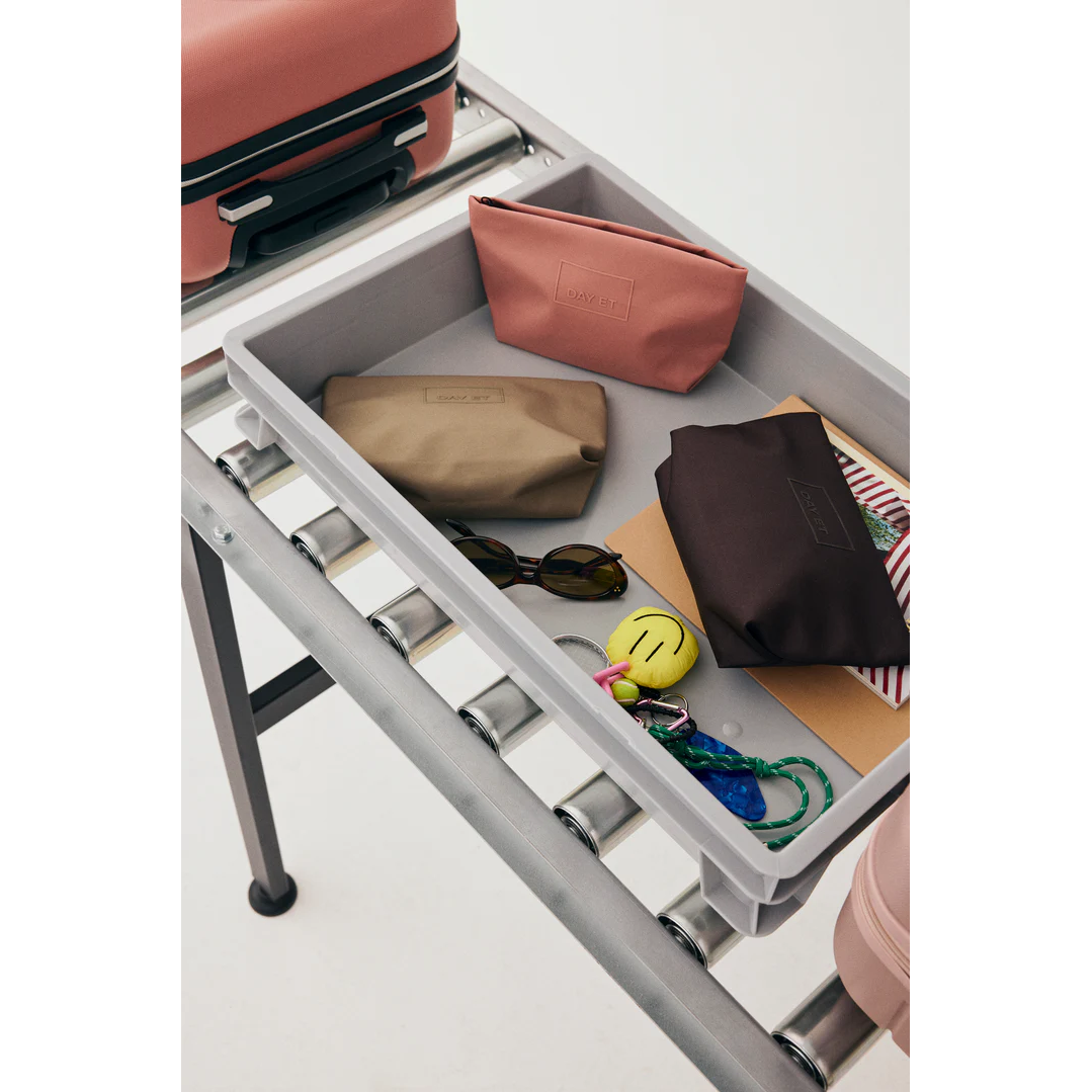 Day RE-Mono Pouchy S