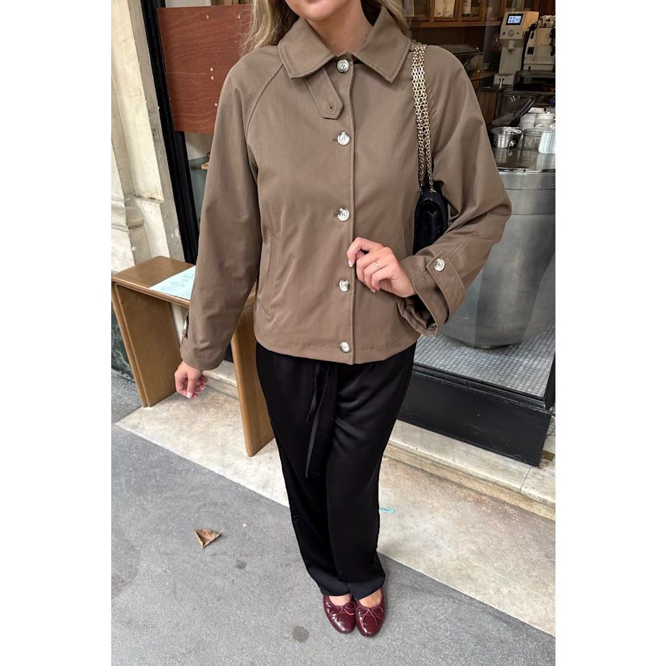 AvaIC Short Trenchcoat