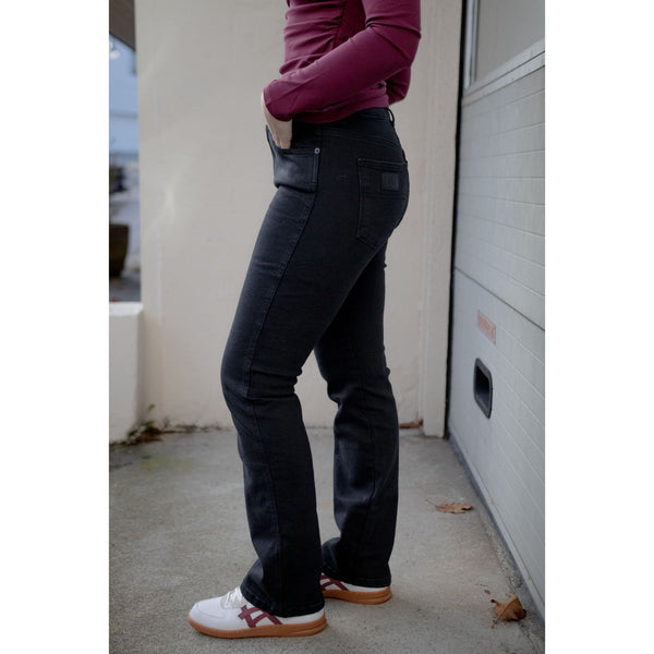 Malena R Mallow Bob Black