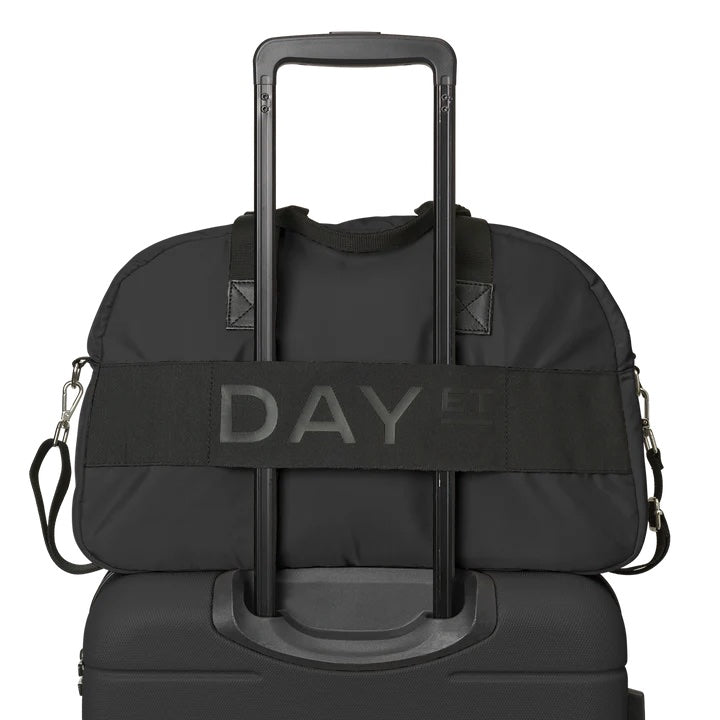 Day Gweneth RE-S 1Nighter