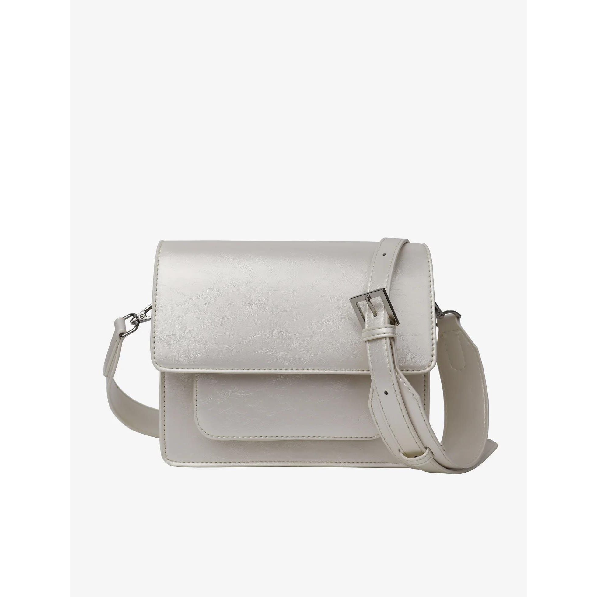 Cayman Pocket Shiny Structure