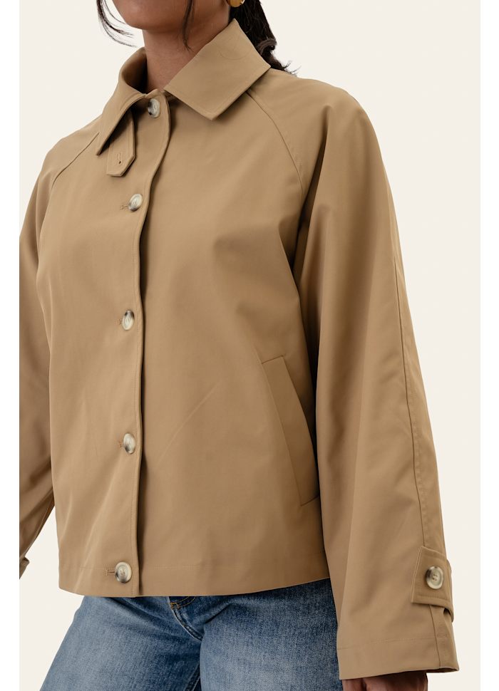 AvaIC Short Trenchcoat