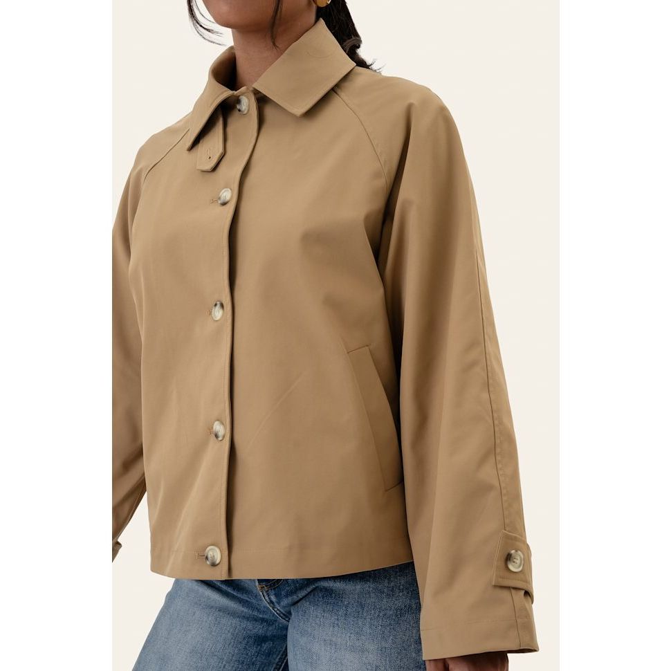 AvaIC Short Trenchcoat