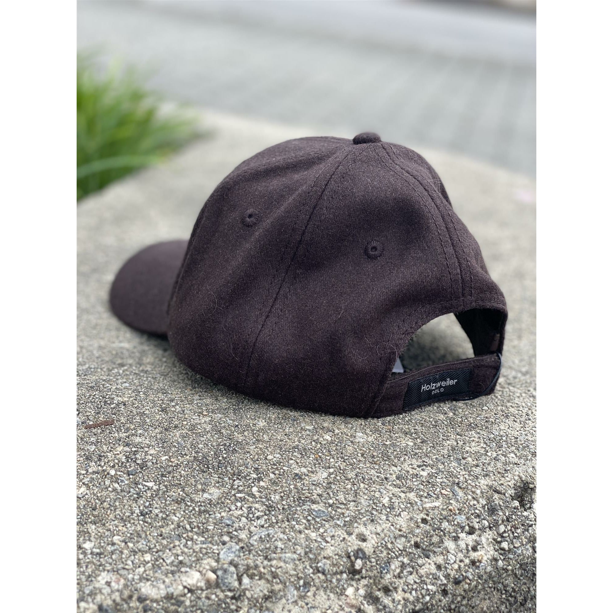 Holzweiler Wool Caps