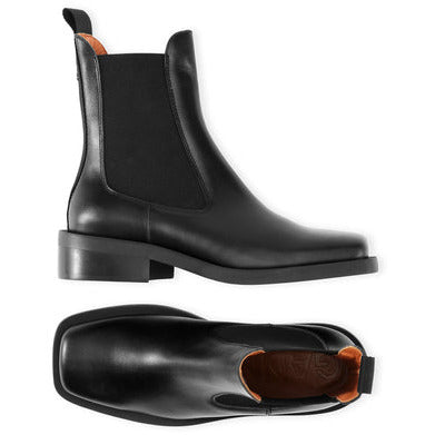 Squared Toe Chelsea Boot