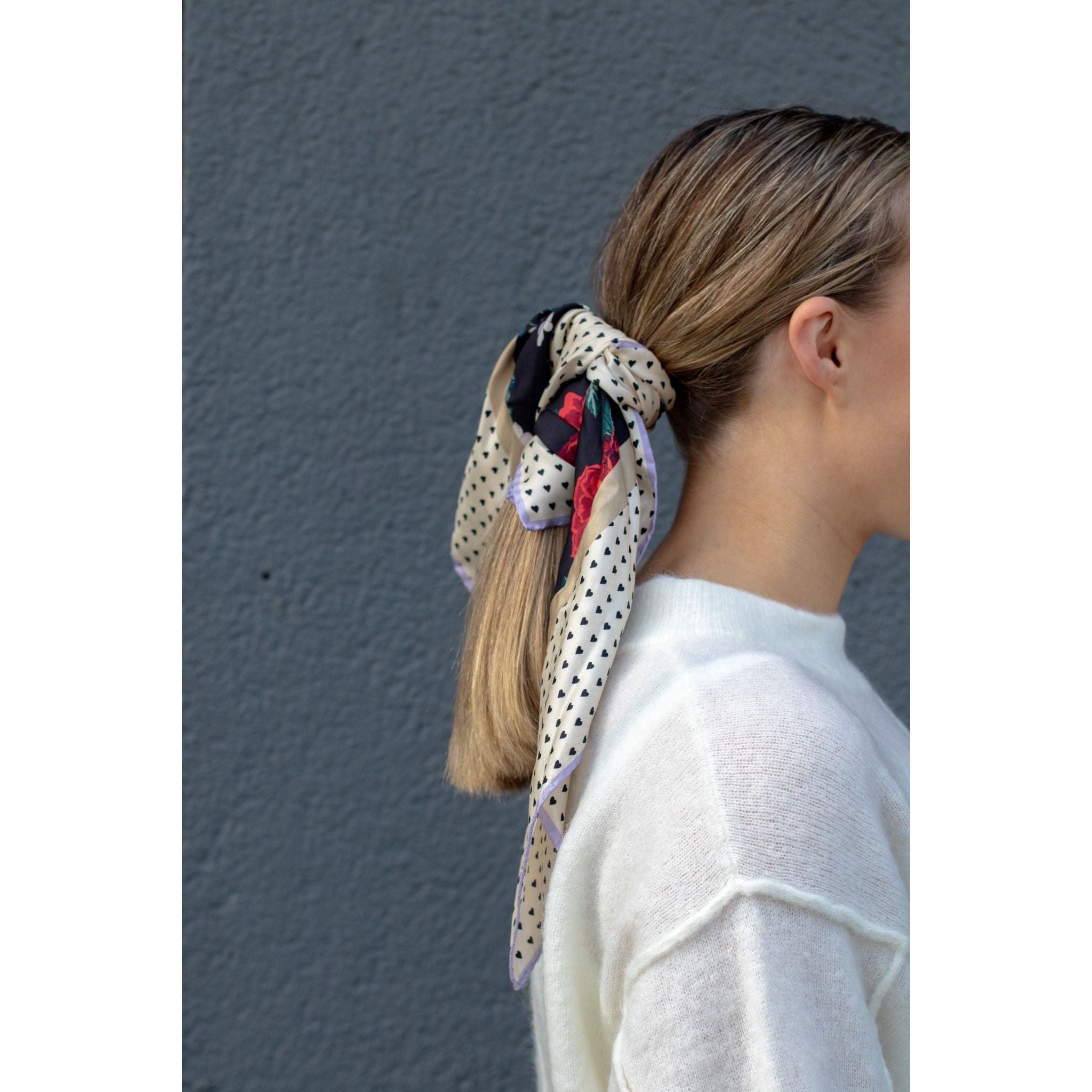 Silk Scarf Deaux