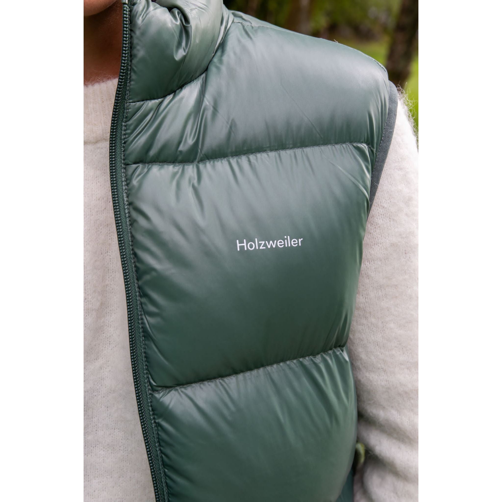 Shiny Diff Down Vest