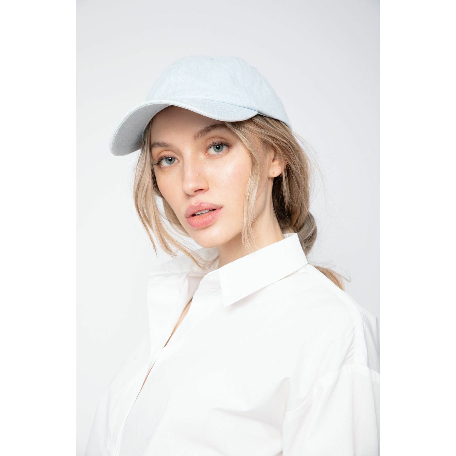 Lily Cap