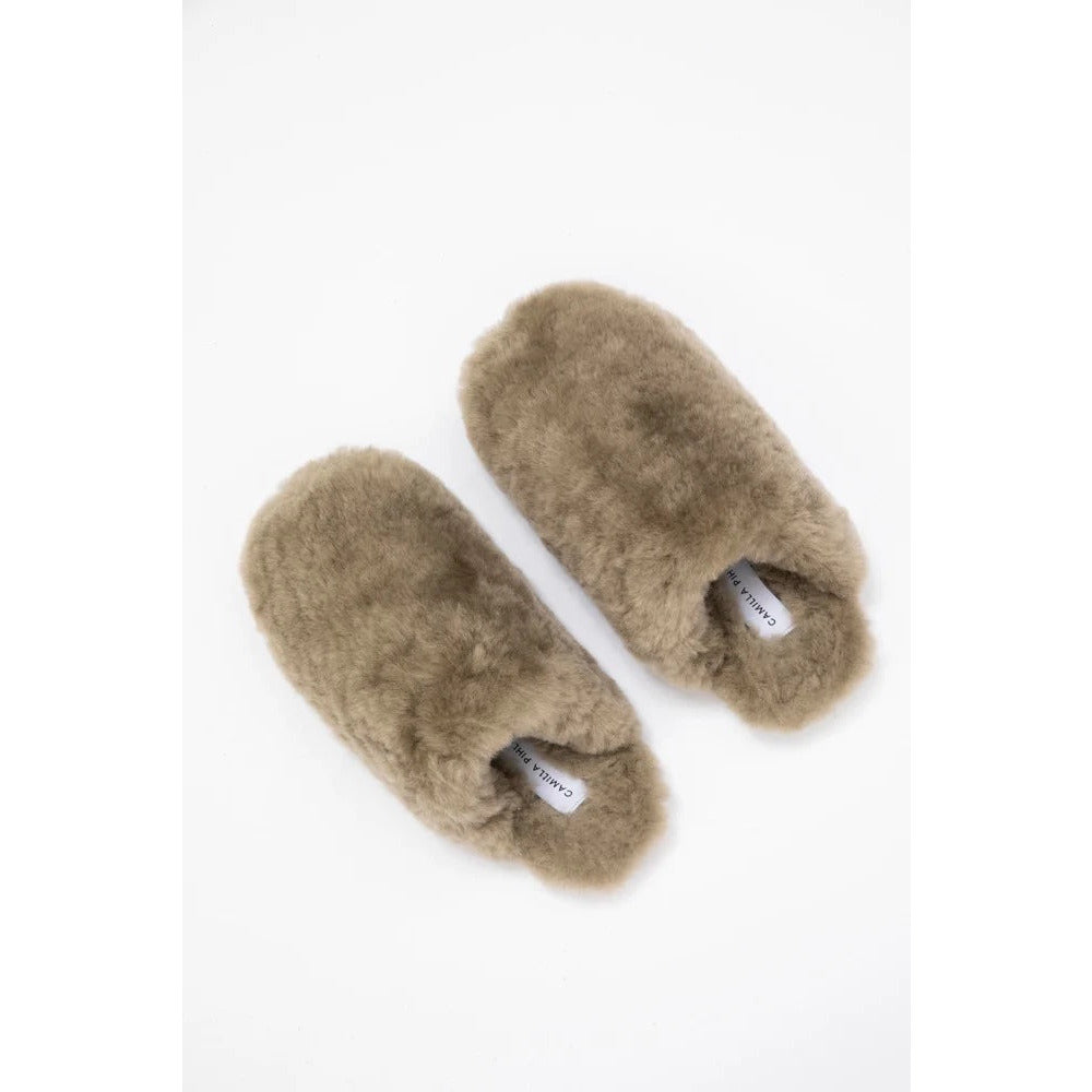 Maiken Shearling Slippers