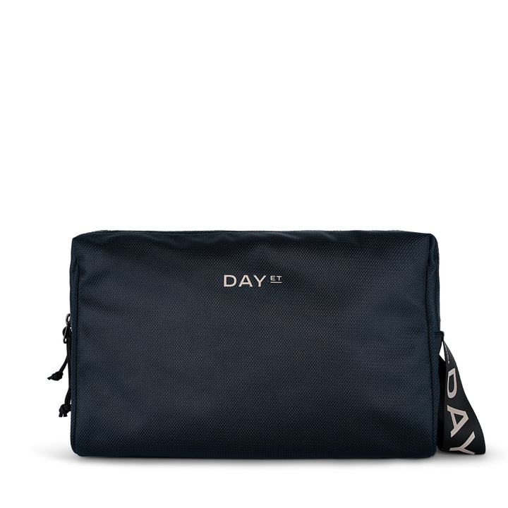 Day GW Re-New Sport Beauty B