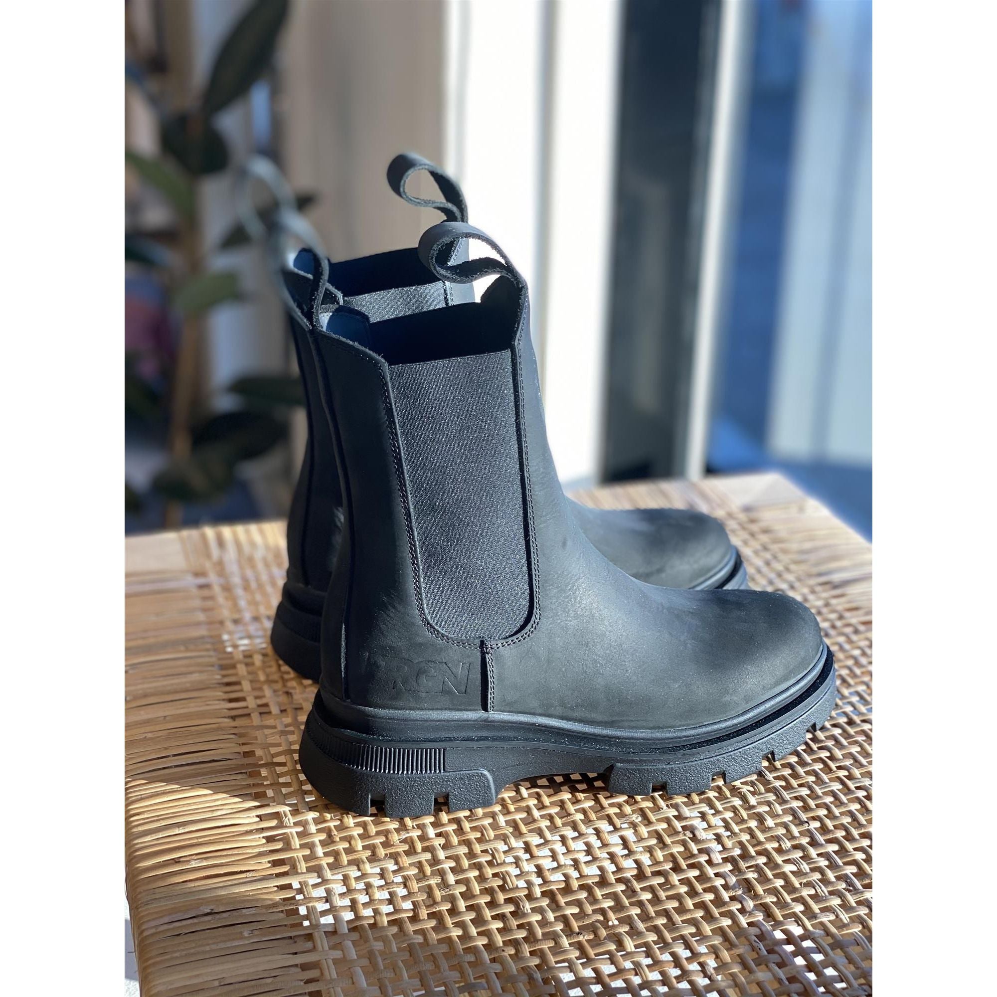 Chelsea Boot