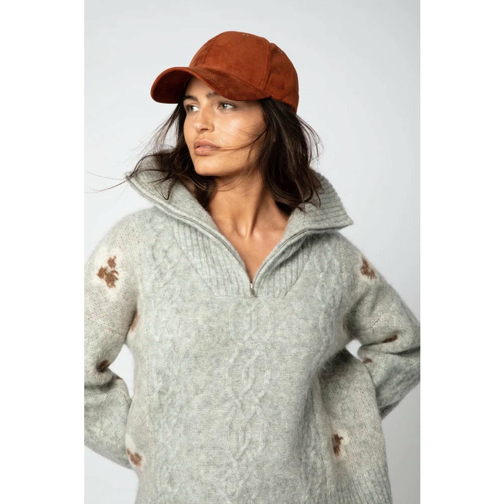 Lily Cap Suede