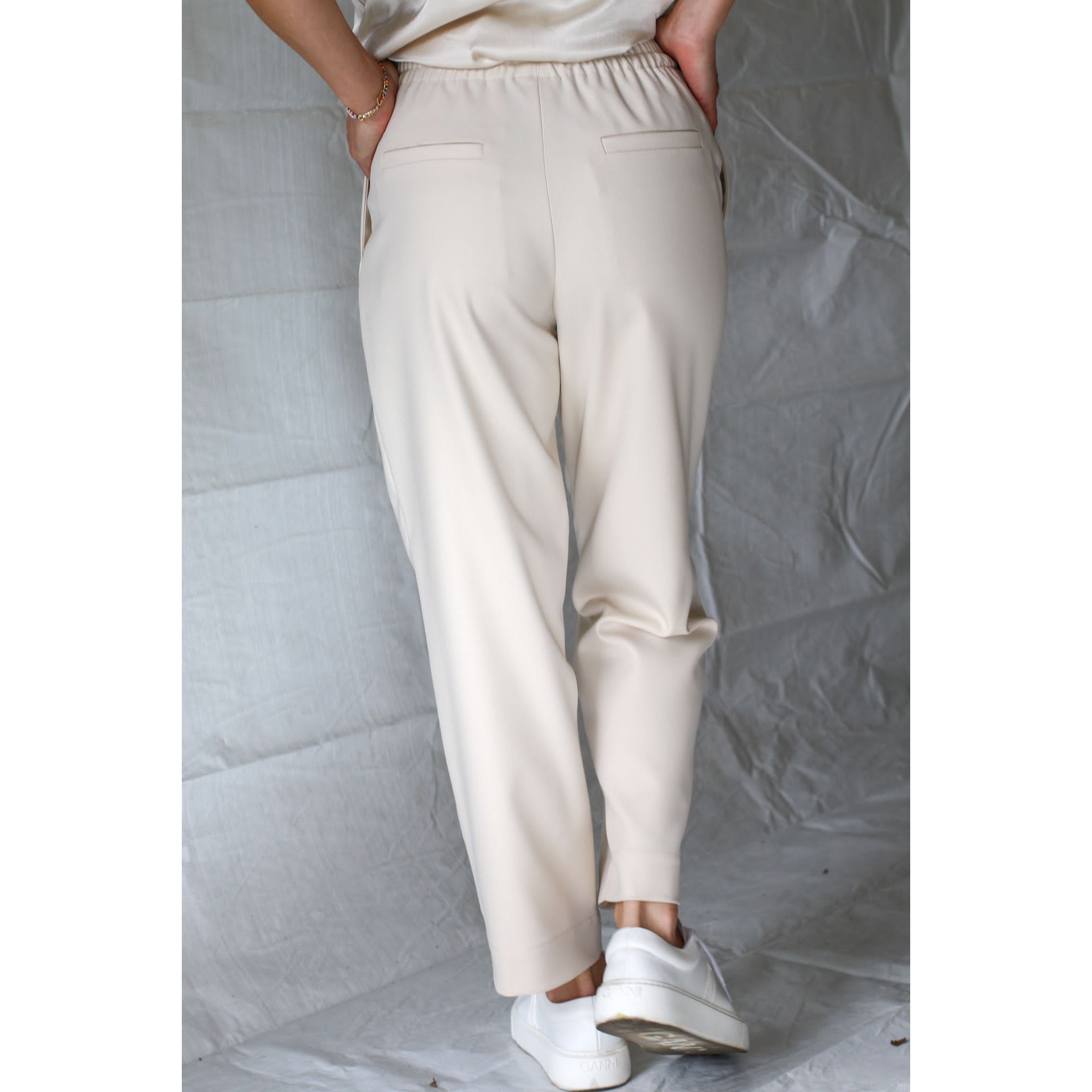 Remi mid-waist trousers