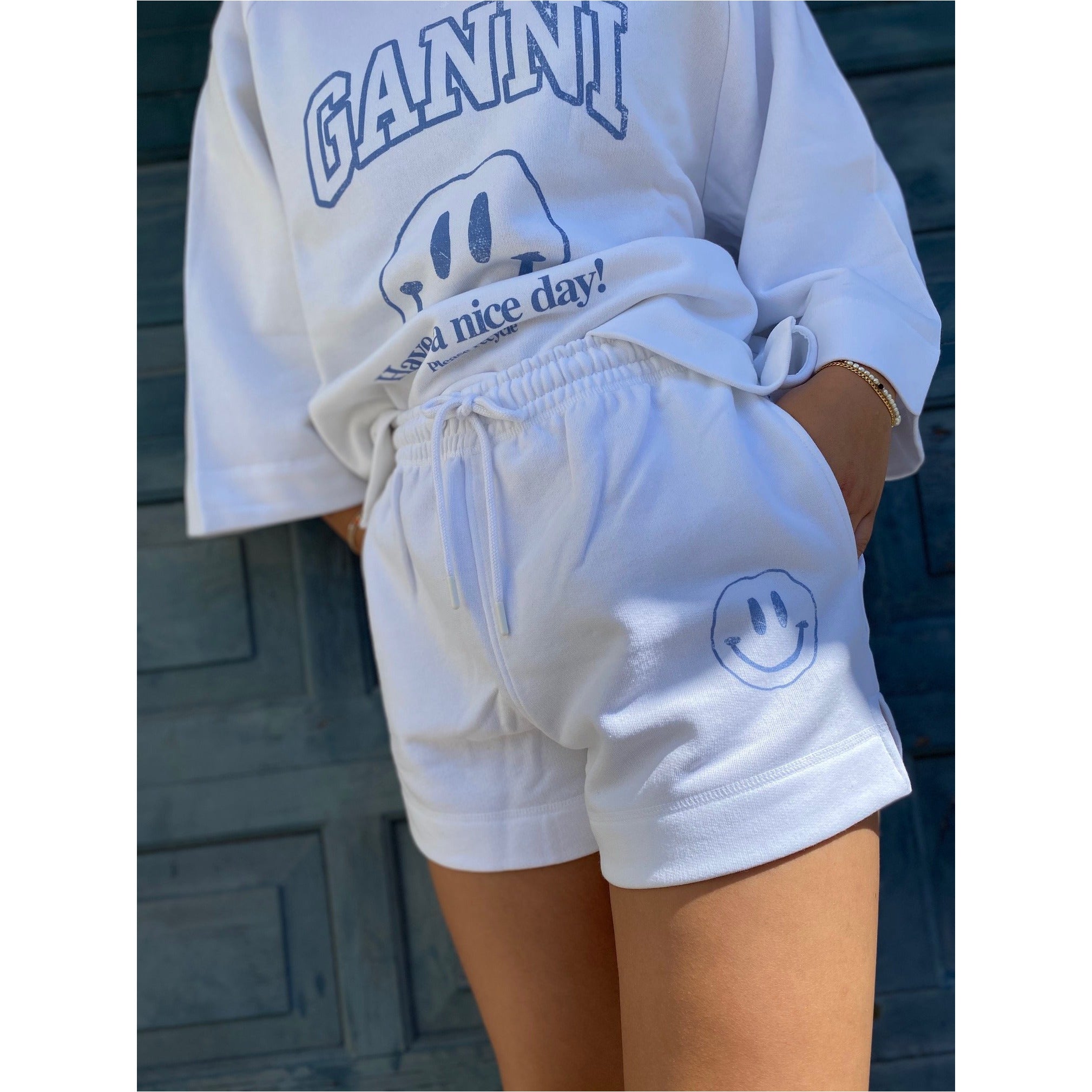 Isoli Shorts