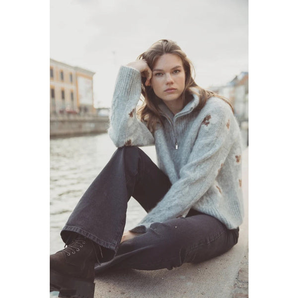 Tilia Jaquard Zip Knit