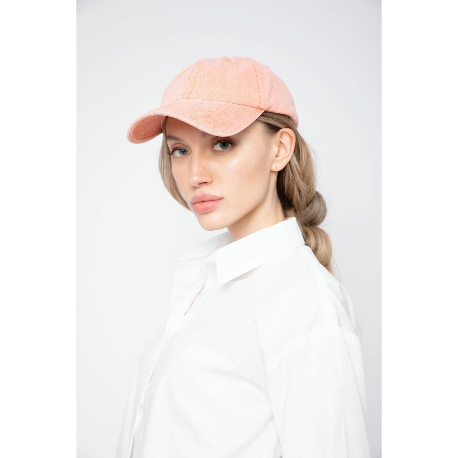 Lily Cap
