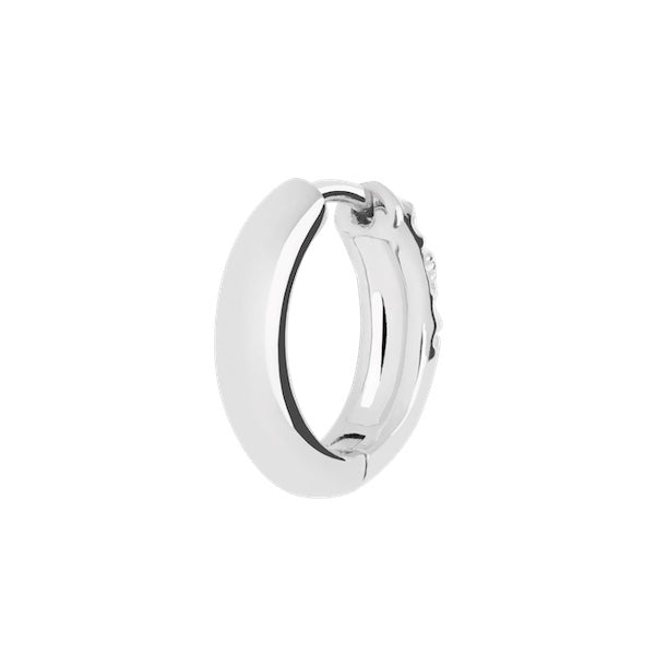 Axton 11 huggie