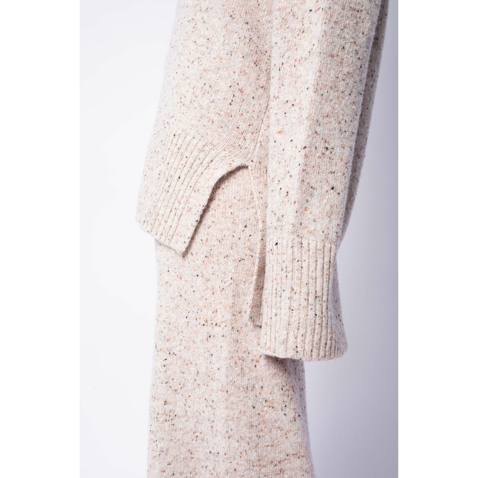 Saga Knit