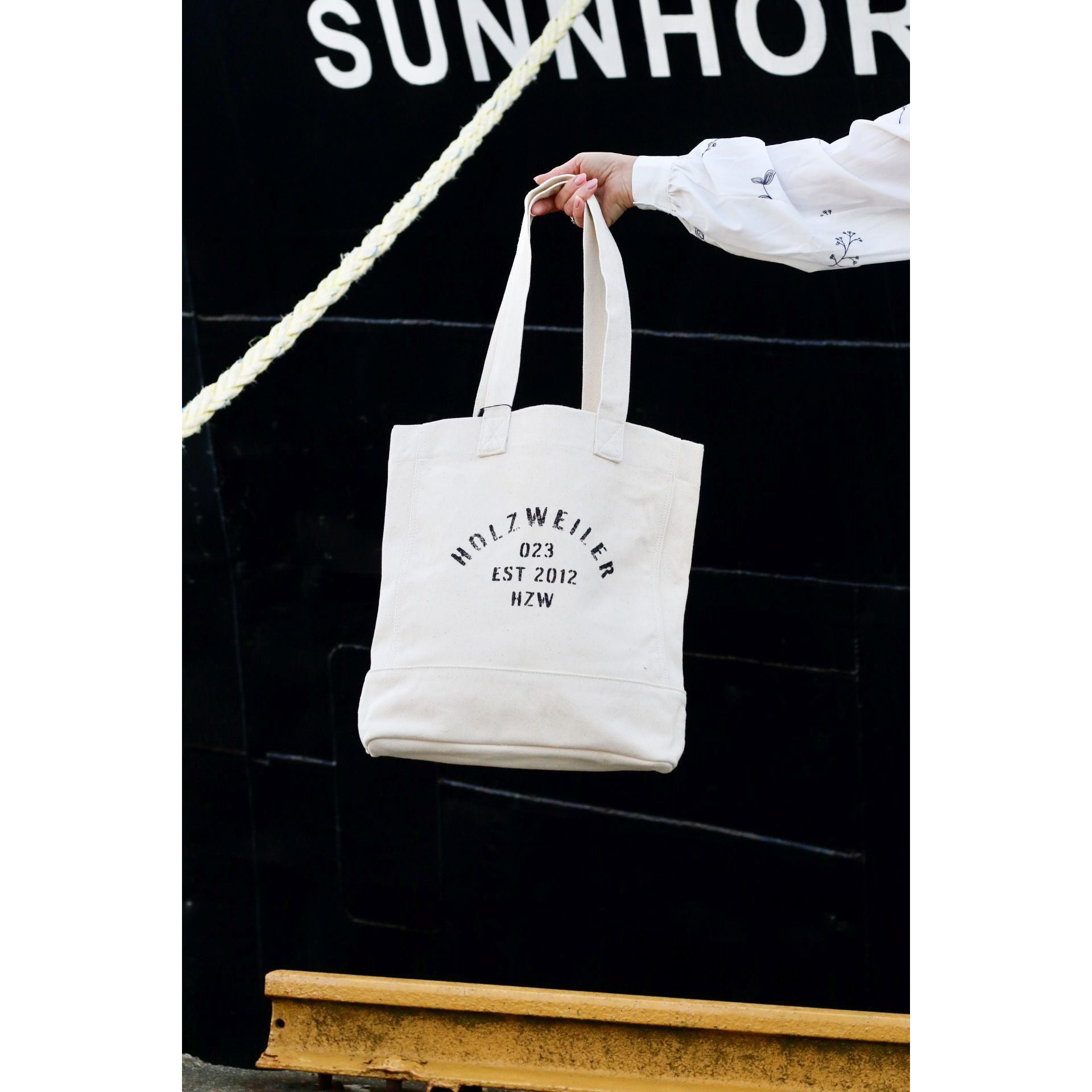 Alta Canvas Tote