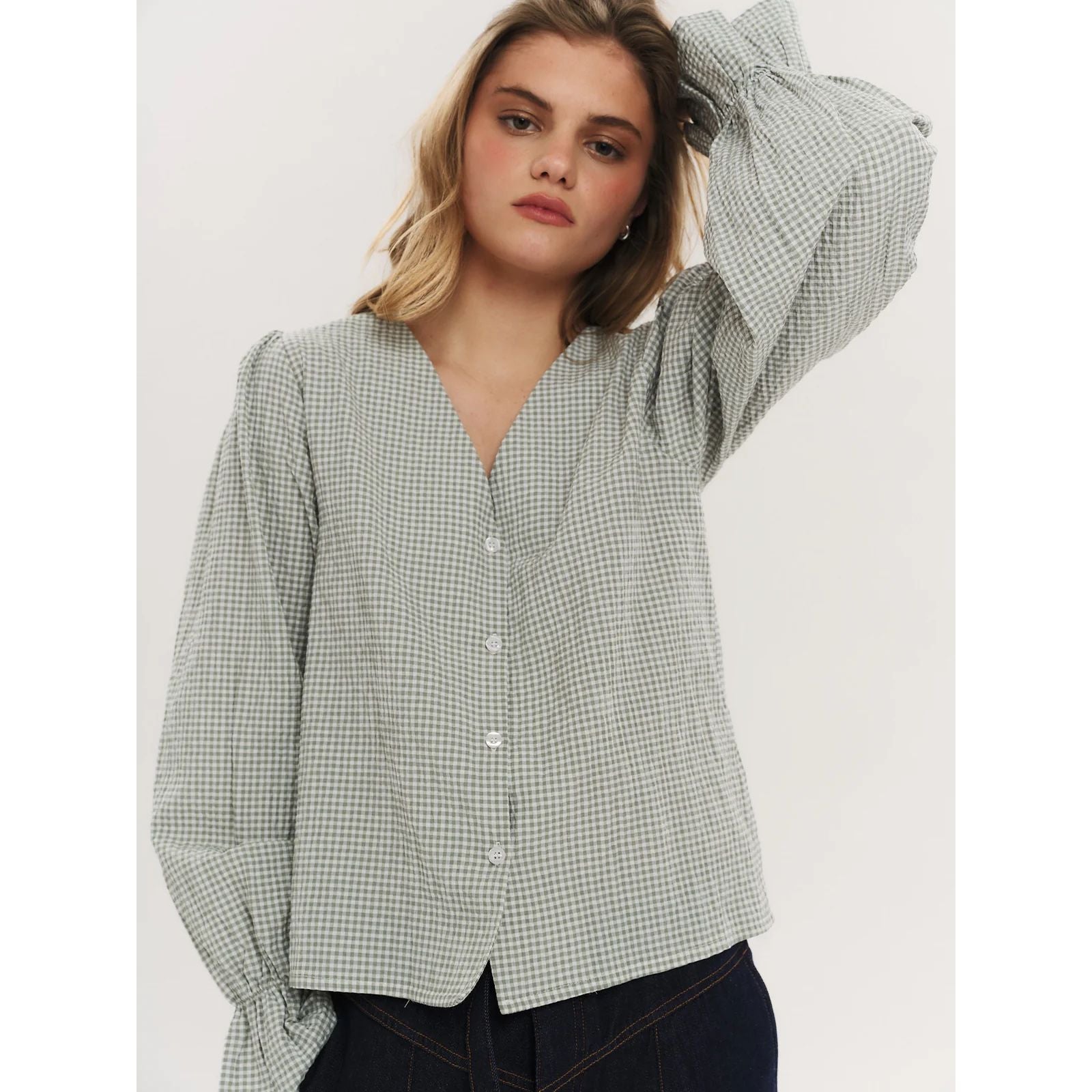 Indiana LS Button Blouse