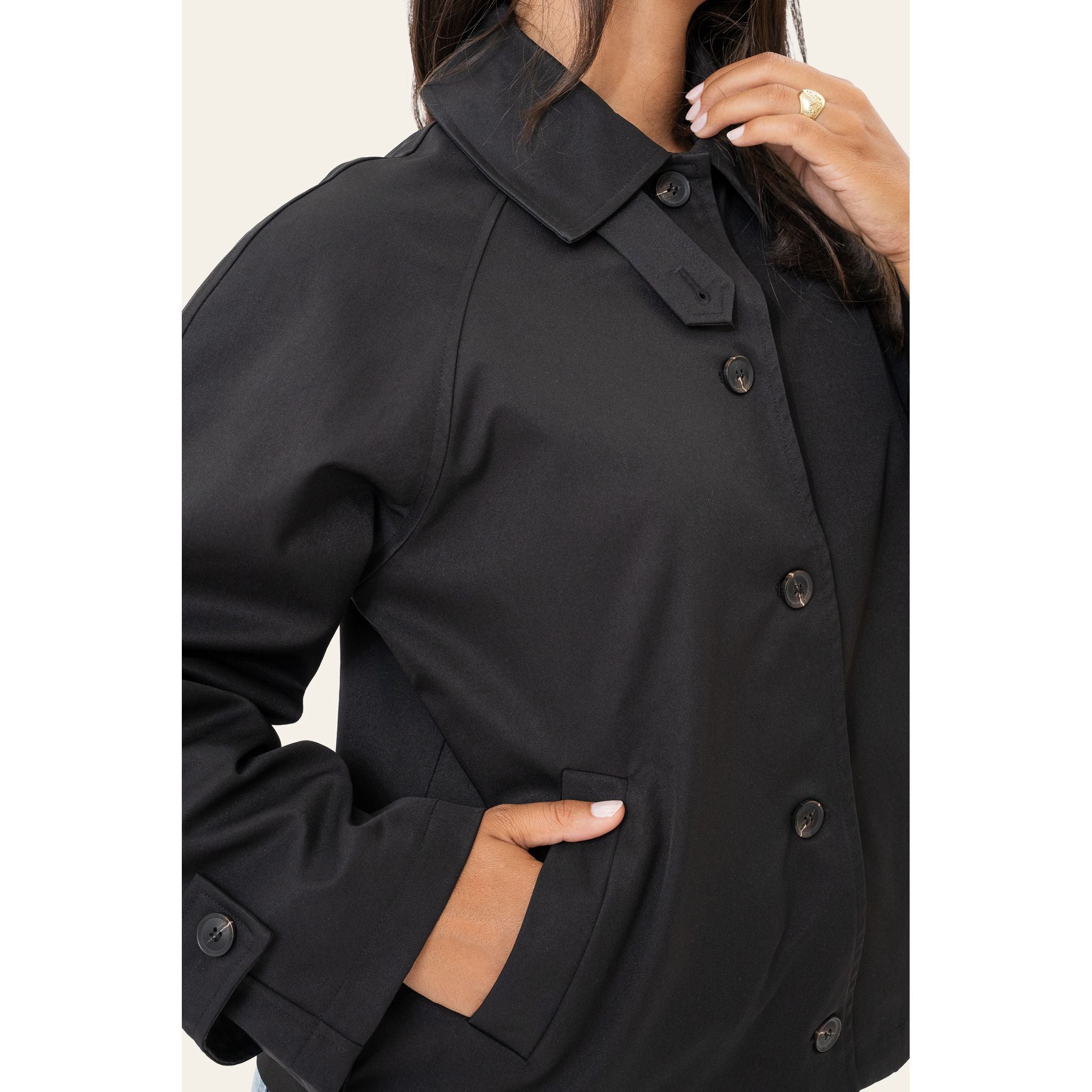 AvaIC Short Trenchcoat