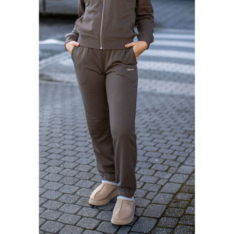 W. Regular Light Trouser