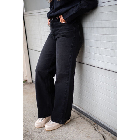 W Wide Jeans