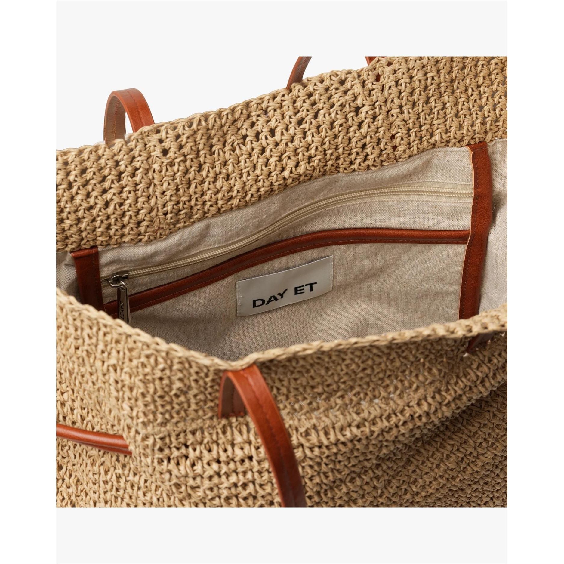 Day Natural Straw Shoulder