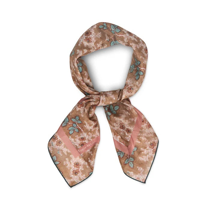 Light Dakota Scarf