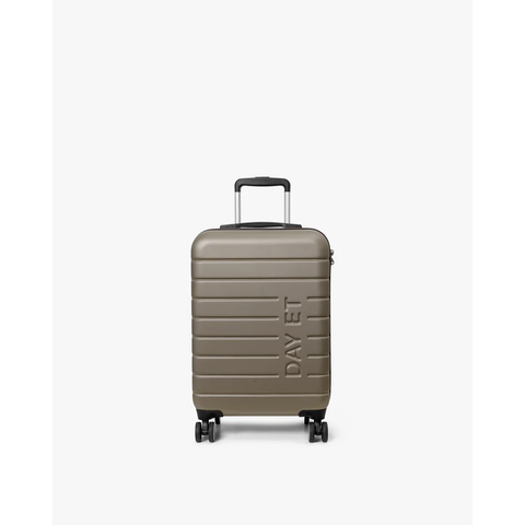 Day CPT 20" Suitcase Lux